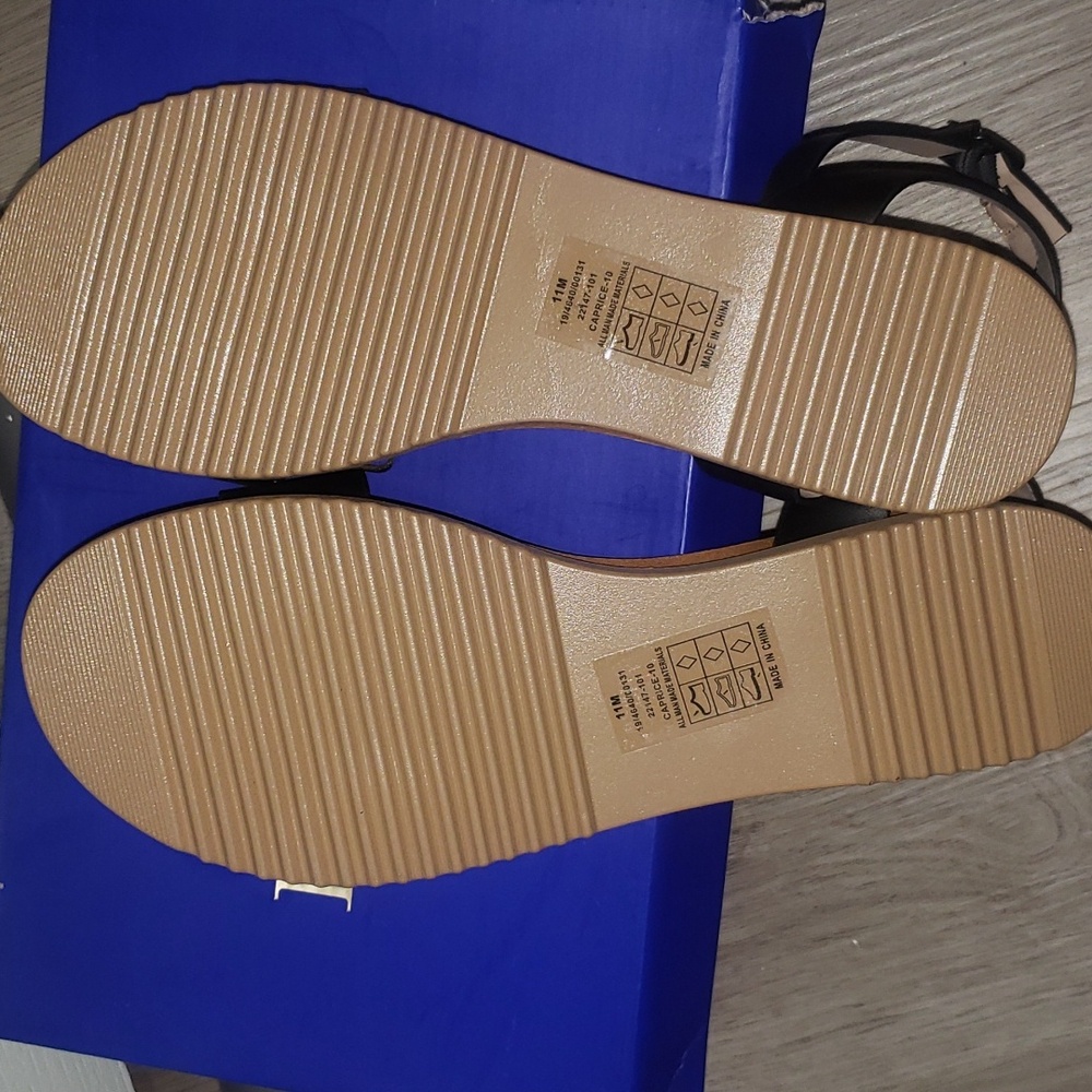 Pierre Dumas Black Ankle Strap Sandals Size 11 NWT - Picture 7 of 9